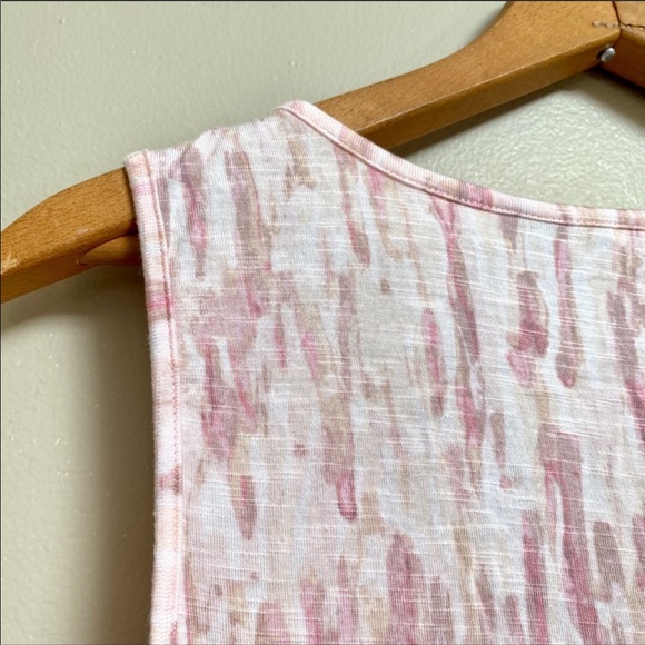 H by Halston watercolor print pink flowy top - Picture 8 of 8